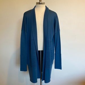 Lululemon blue cardigan with pockets and thumb holes!